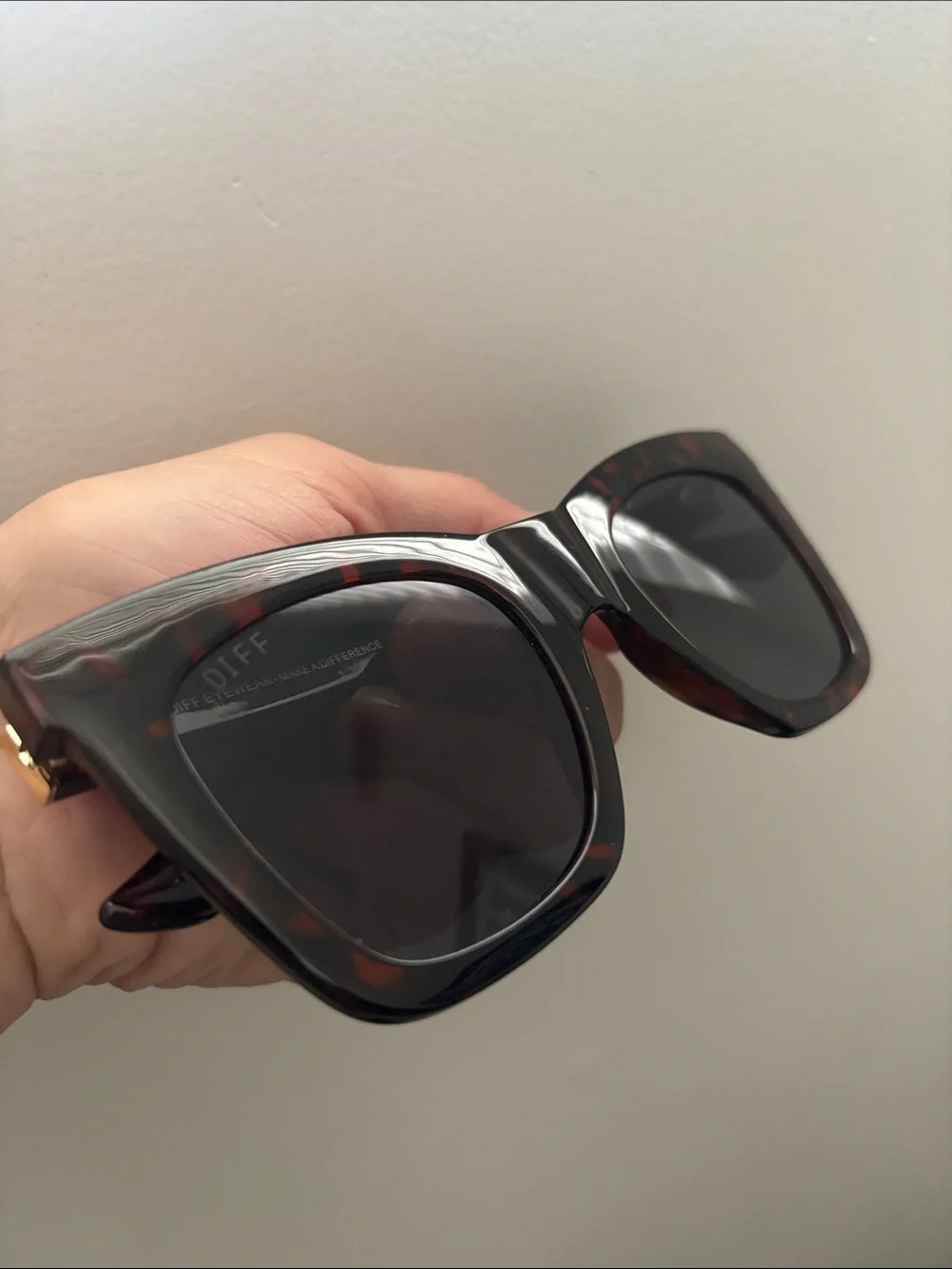 Diff Eyewear Tortoiseshell Black Lens Women's Sunglasses